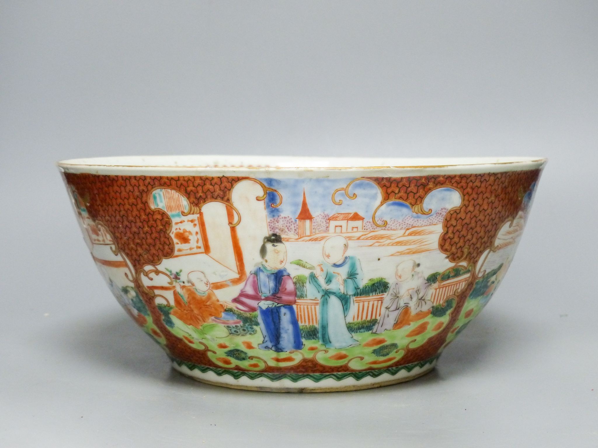 An 18th century Chinese famille rose punch bowl 30cm